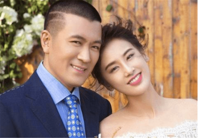 黄圣依和杨子的爱情之路，变化、坚持与励志的力量，为何不离弃？