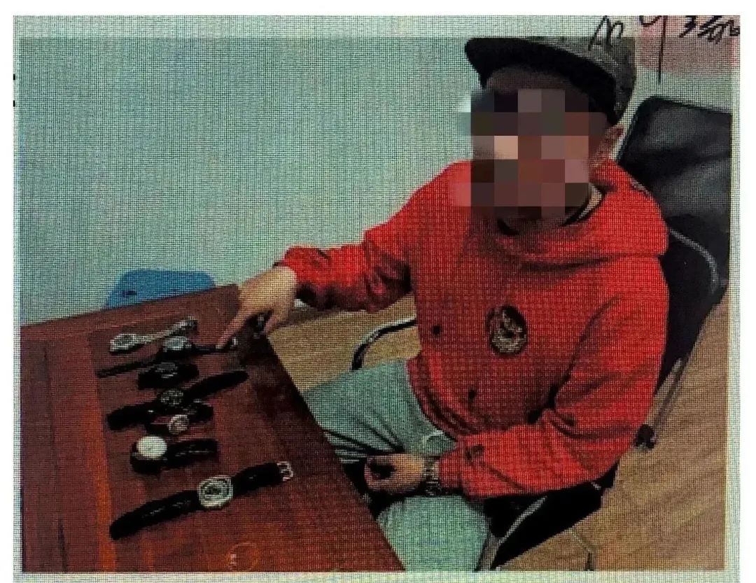 男子卖劳力士遭遇警方扣划，事件分析与反思