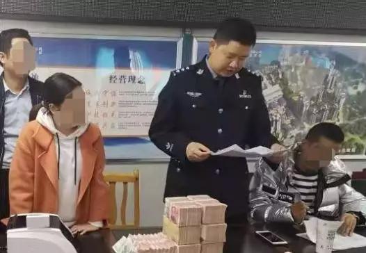 重庆小伙靠抹灰拿了个世界冠军