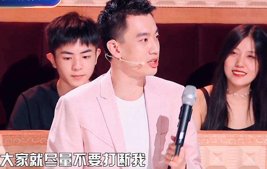 GAI怒怼脱口秀选手背后的科技力量，智能体验引领未来潮流争议
