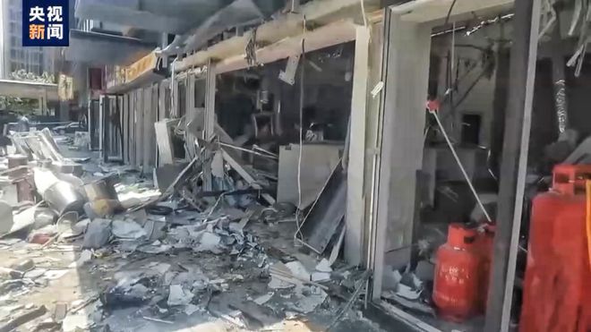 厨房液化气泄漏爆燃事故