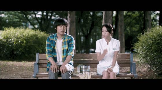 天价芹菜包/探索自然美景的内心平静。