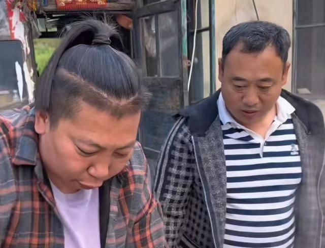 网红听泉鉴宝主播因友情与陪伴故事宣布短暂停播