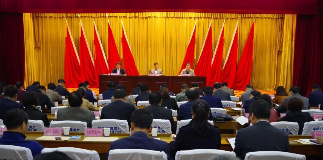 中央大规模置换存量隐性债务，深化财政改革助力经济稳健前行