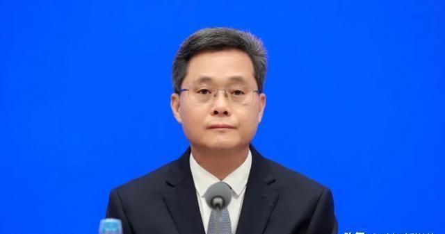 财政部一正三副主要负责人现场指导，任务执行与学习技能指南