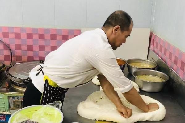 山锅兄弟