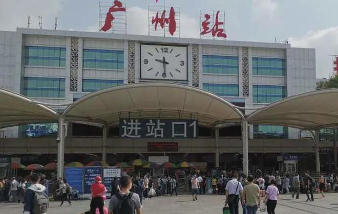 枢纽发展与决心自信