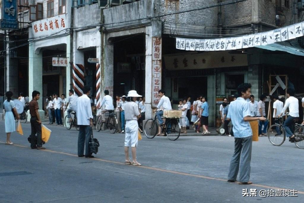 欢乐时光（或娱乐活动）