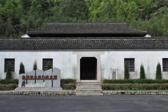 时代印记与文化传承的碰撞