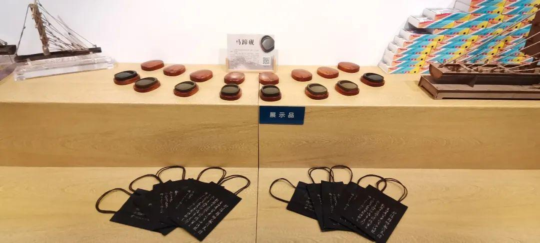 最新款挂坠，时尚潮流的璀璨明珠闪耀登场