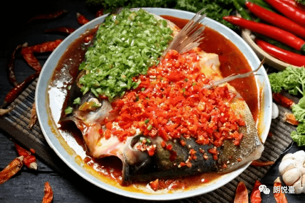 小巷深处的独特风味，九九热最新美食探索