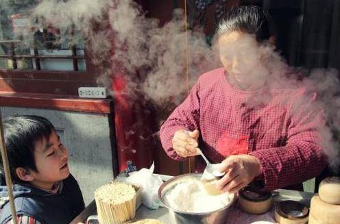 弟媳帖最新揭秘，小巷中的秘密美食