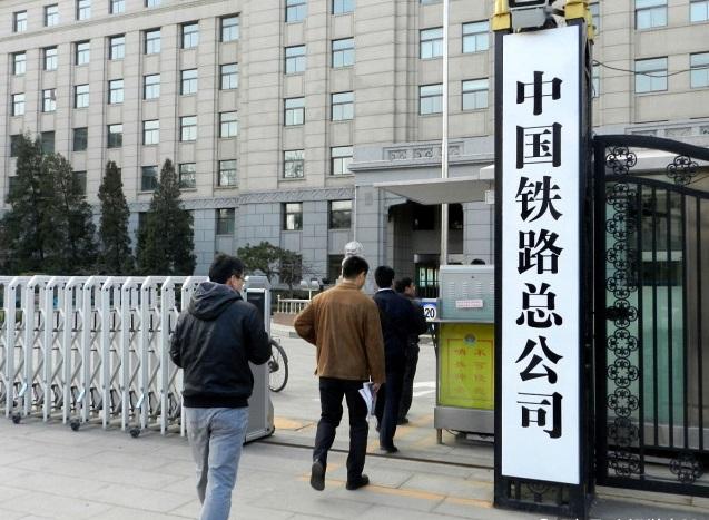 个体选择与时代多元性