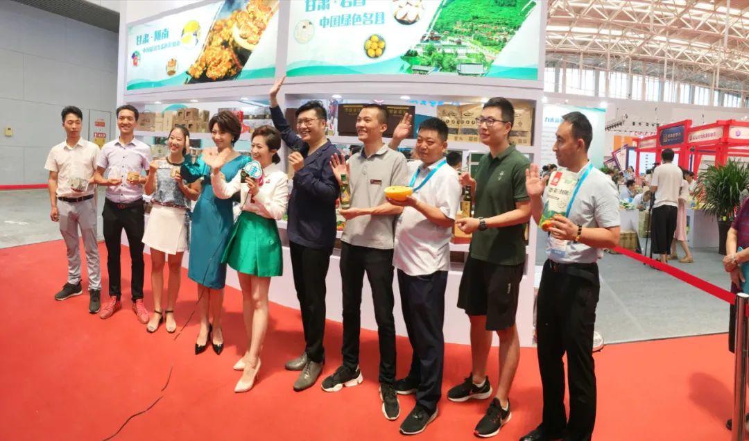 CC最新脚本，励志之旅，学习变化，自信成就梦想