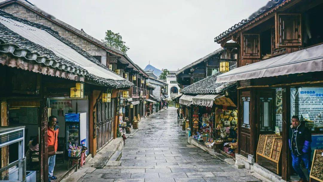 喷水瑶