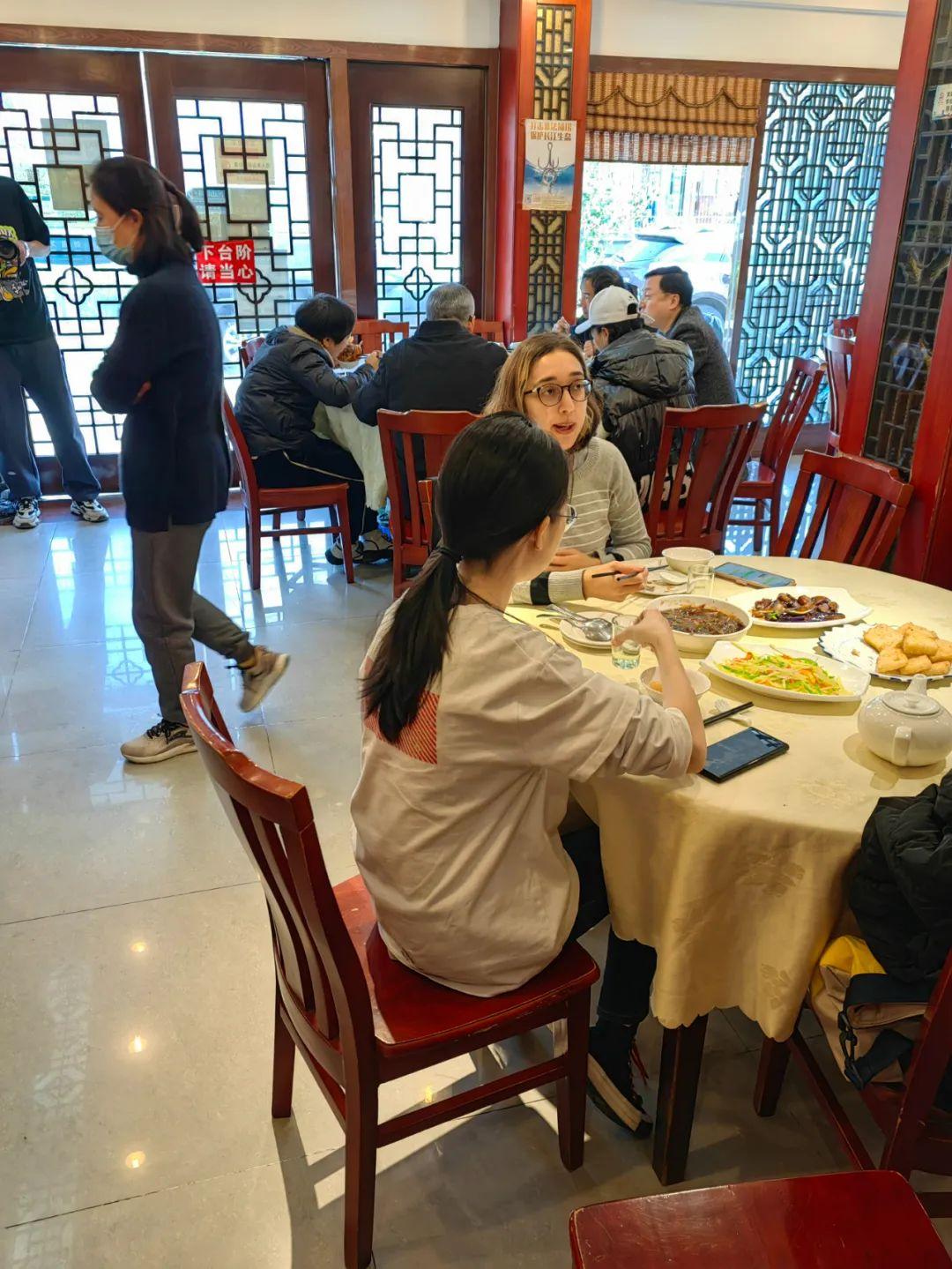 昆山本科落户政策与小巷特色小店探秘
