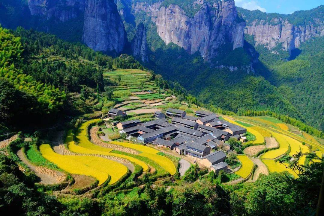 西畴县新貌，热土变迁与励志篇章