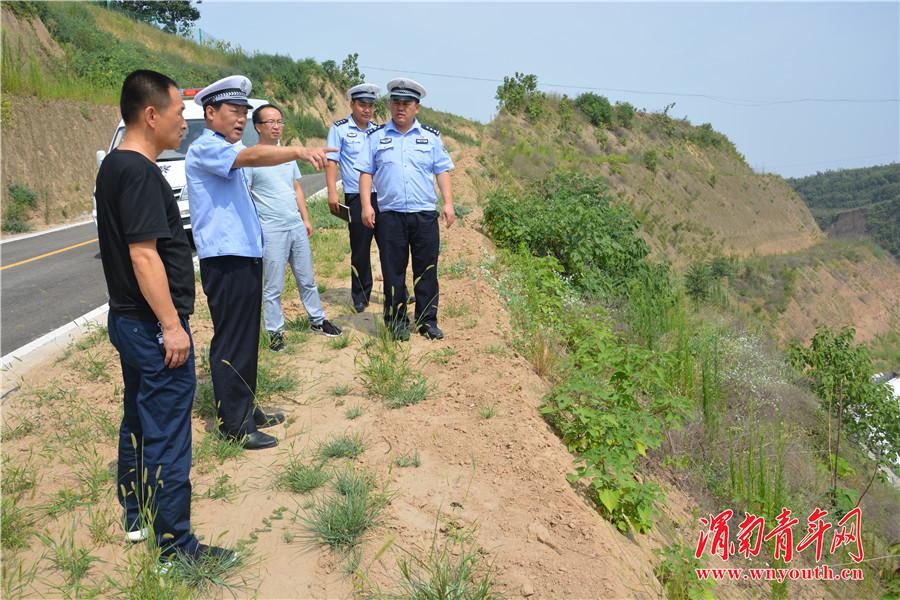 华山最新事故报道，紧急关注！