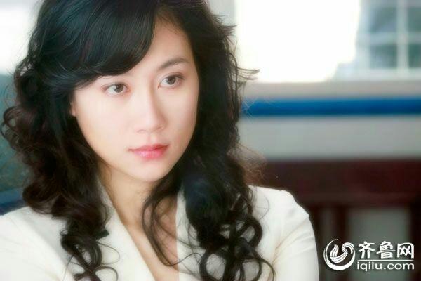 和李采潭相似的女演员，明星演员全方位成长指南
