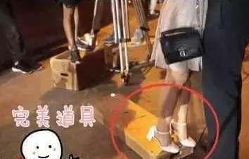 多元解读的幕后之吻（或解读明星吻戏幕后）