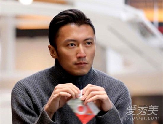 王菲谢霆锋最新动态与小巷深处的特色小店探秘