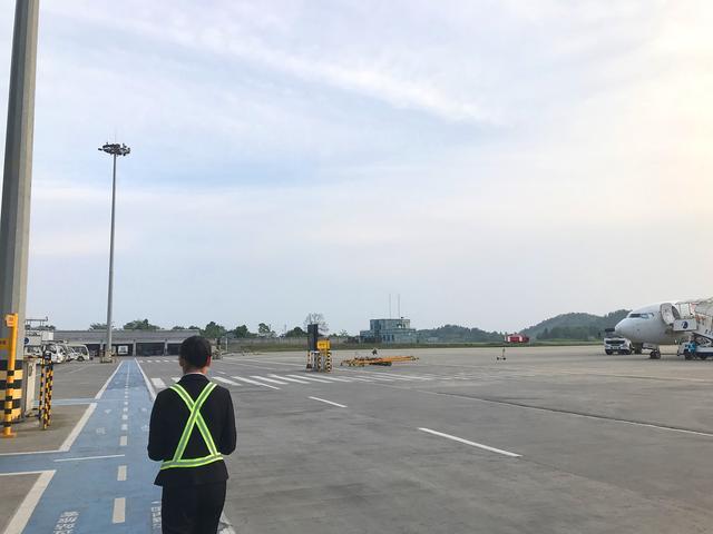遵义机场最新规范化，小巷深处的隐藏宝藏之旅