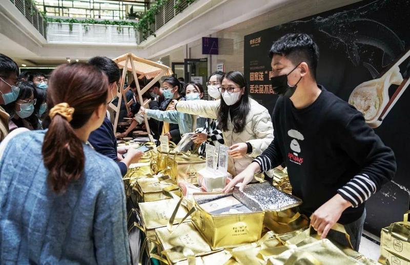 全面资讯与互动指南