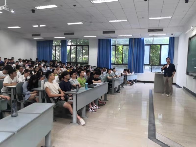 兴化最新招聘动态