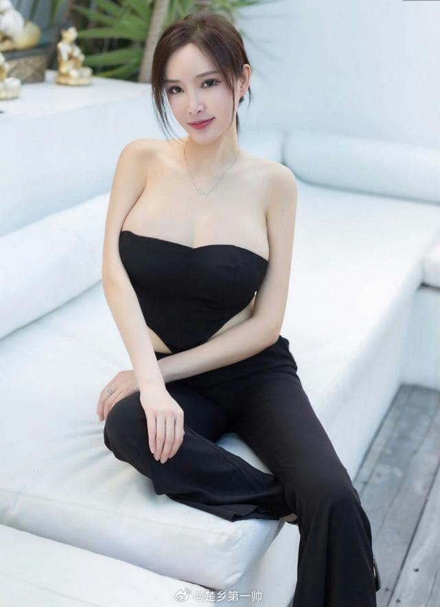 周妍希最新视频