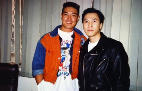 元彪新动向曝光，巨星风采依旧闪耀，最新消息引人瞩目