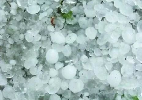 最新冰雹来袭