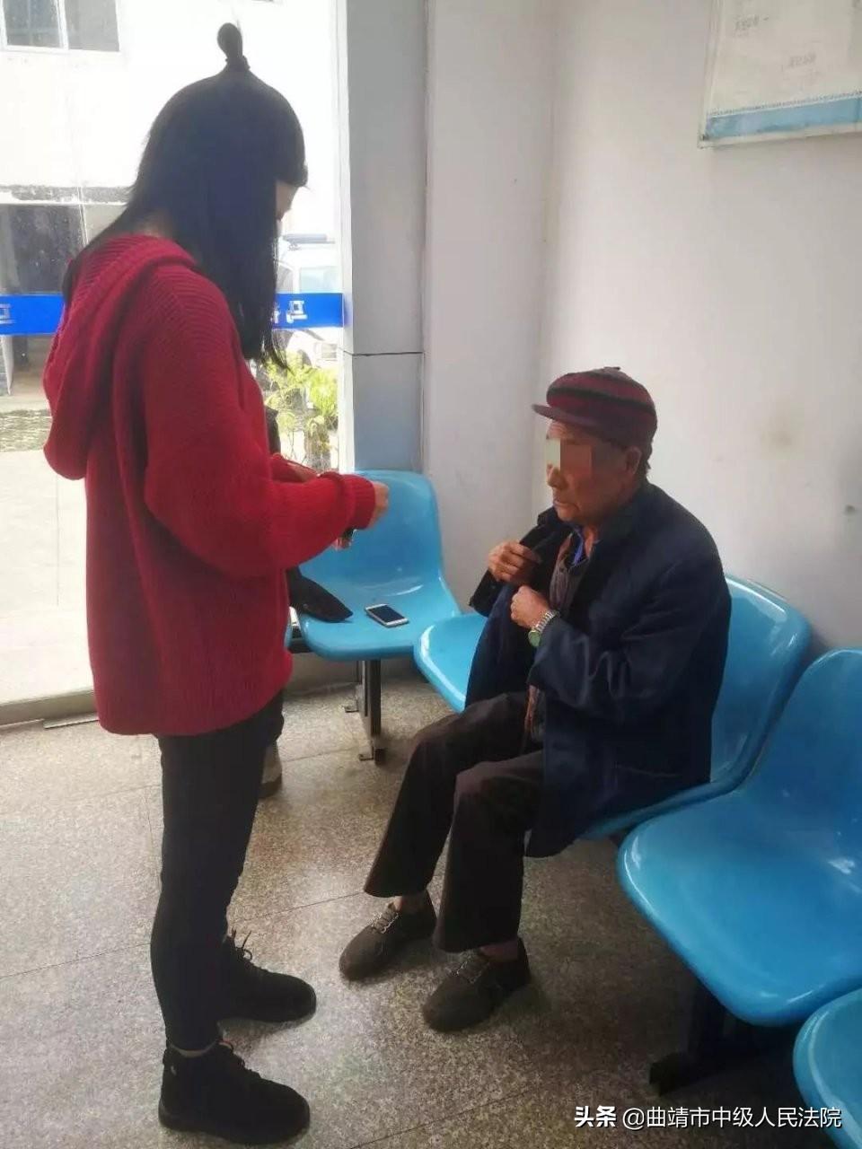 罗平交通事故最新消息，事故现场与一段温馨的友情故事回顾