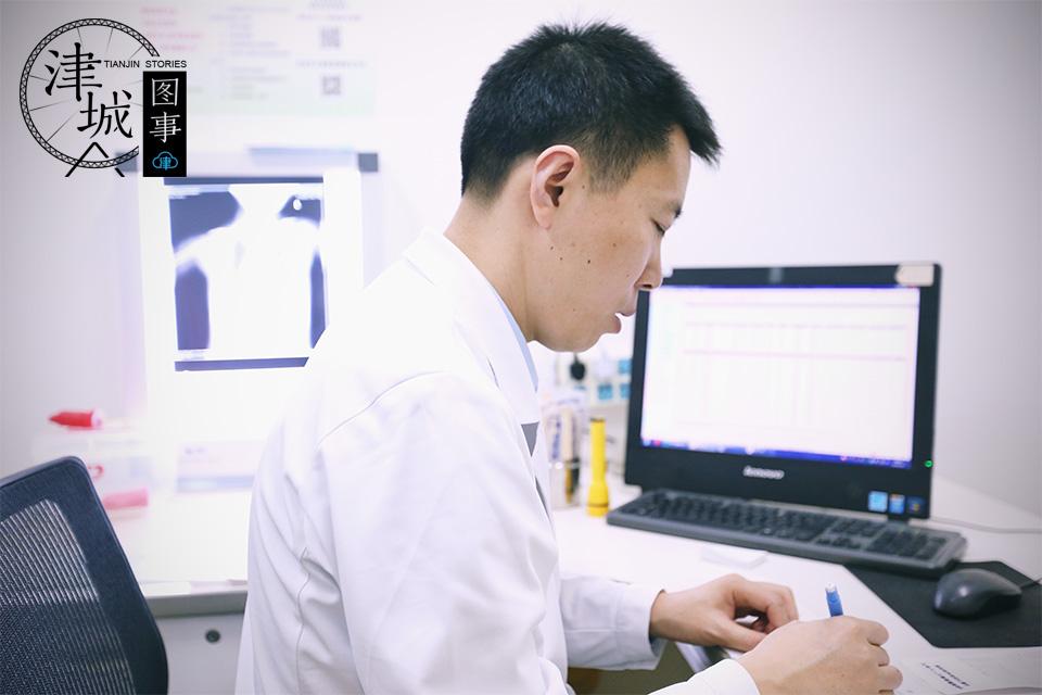 智能工作助手助力告别无效加班，职场生活焕然一新！