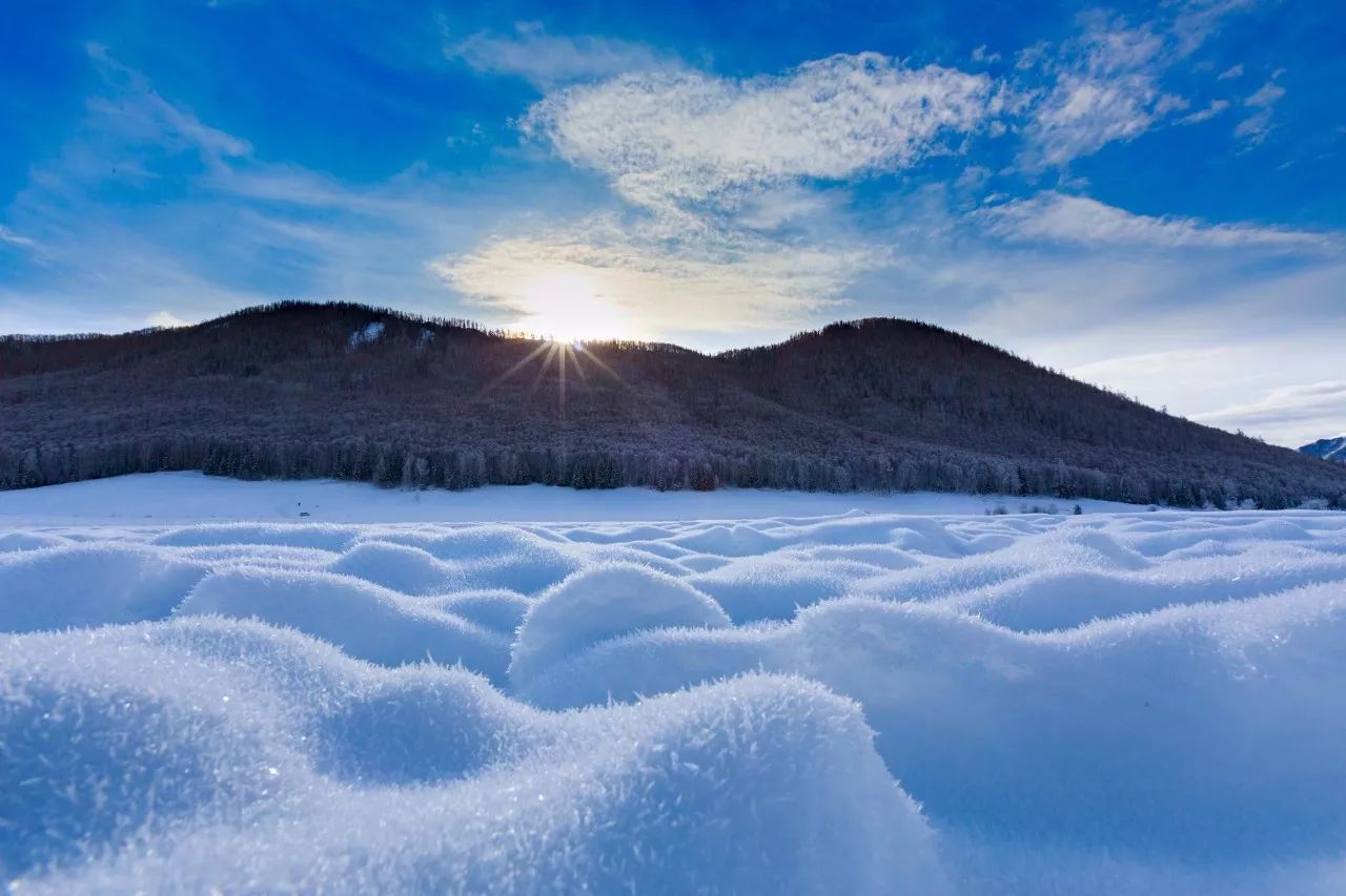 祁骁顾晓依，探索自然美景之旅，追寻内心平和之旅