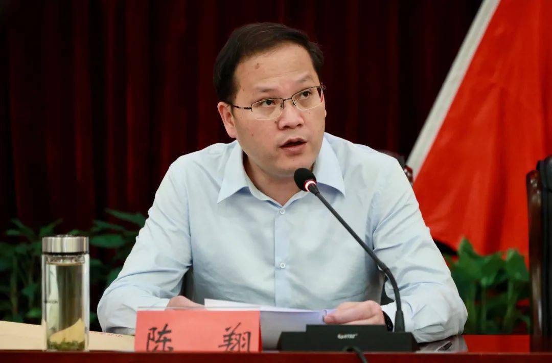 何炎仿最新,何炎仿最新，探索科技前沿的三大要点